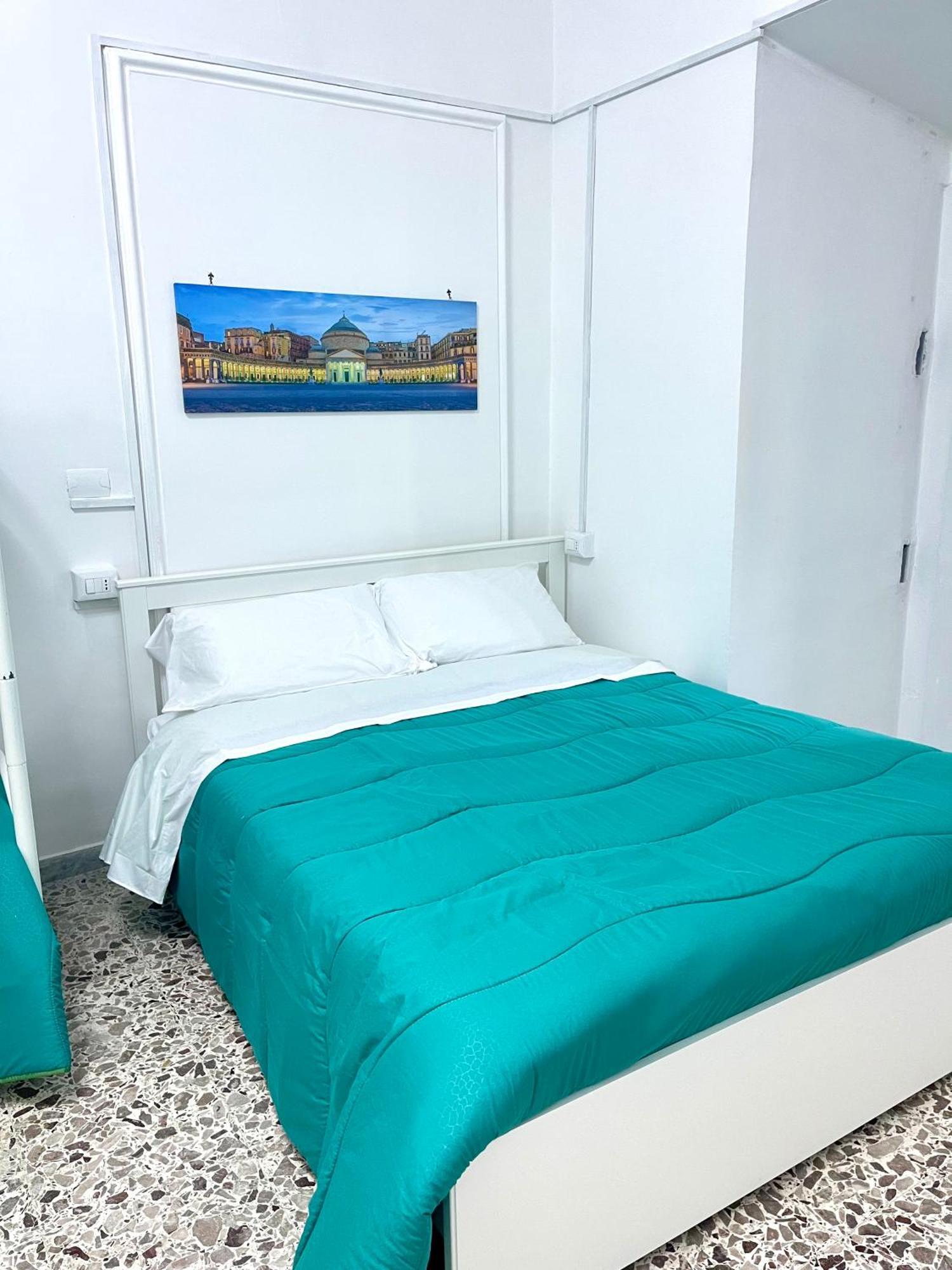 House Piazza Garibaldi By Loveinthetravel Napoli Eksteriør bilde